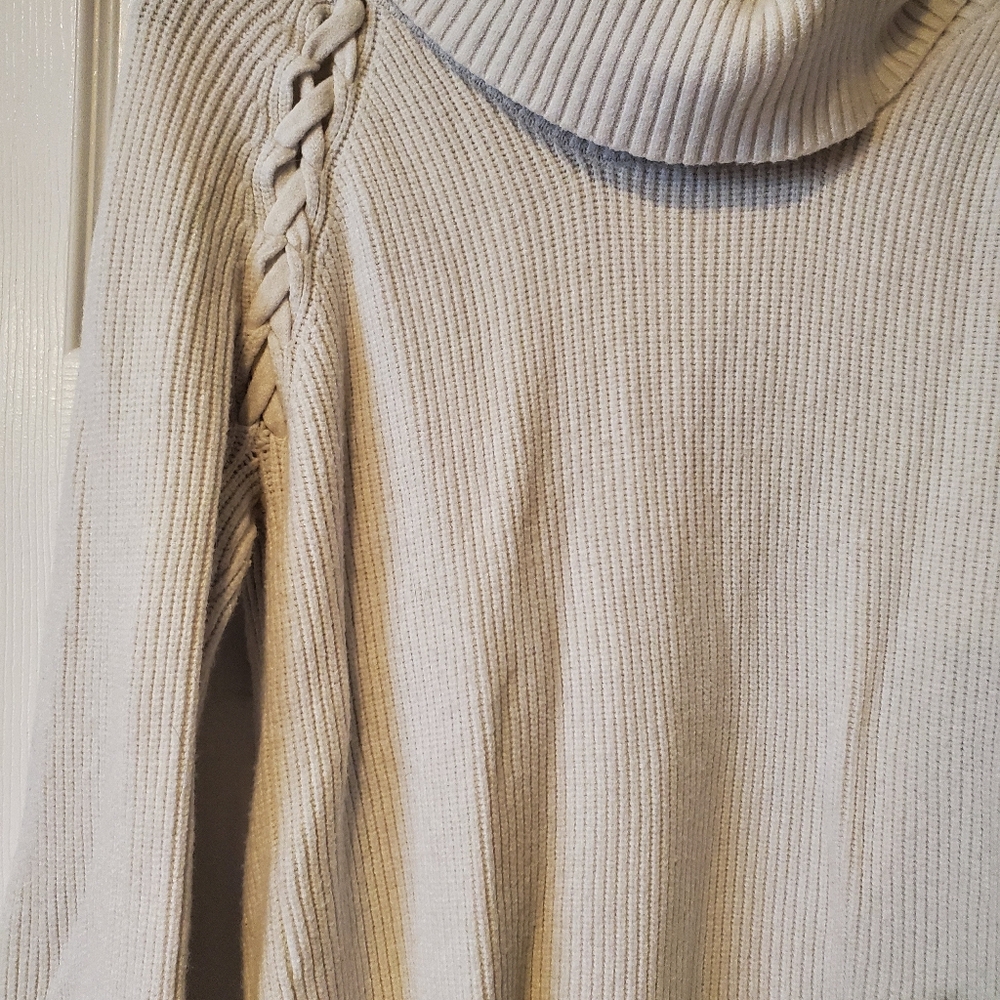 Pinque white sweater - Picture 2 of 4